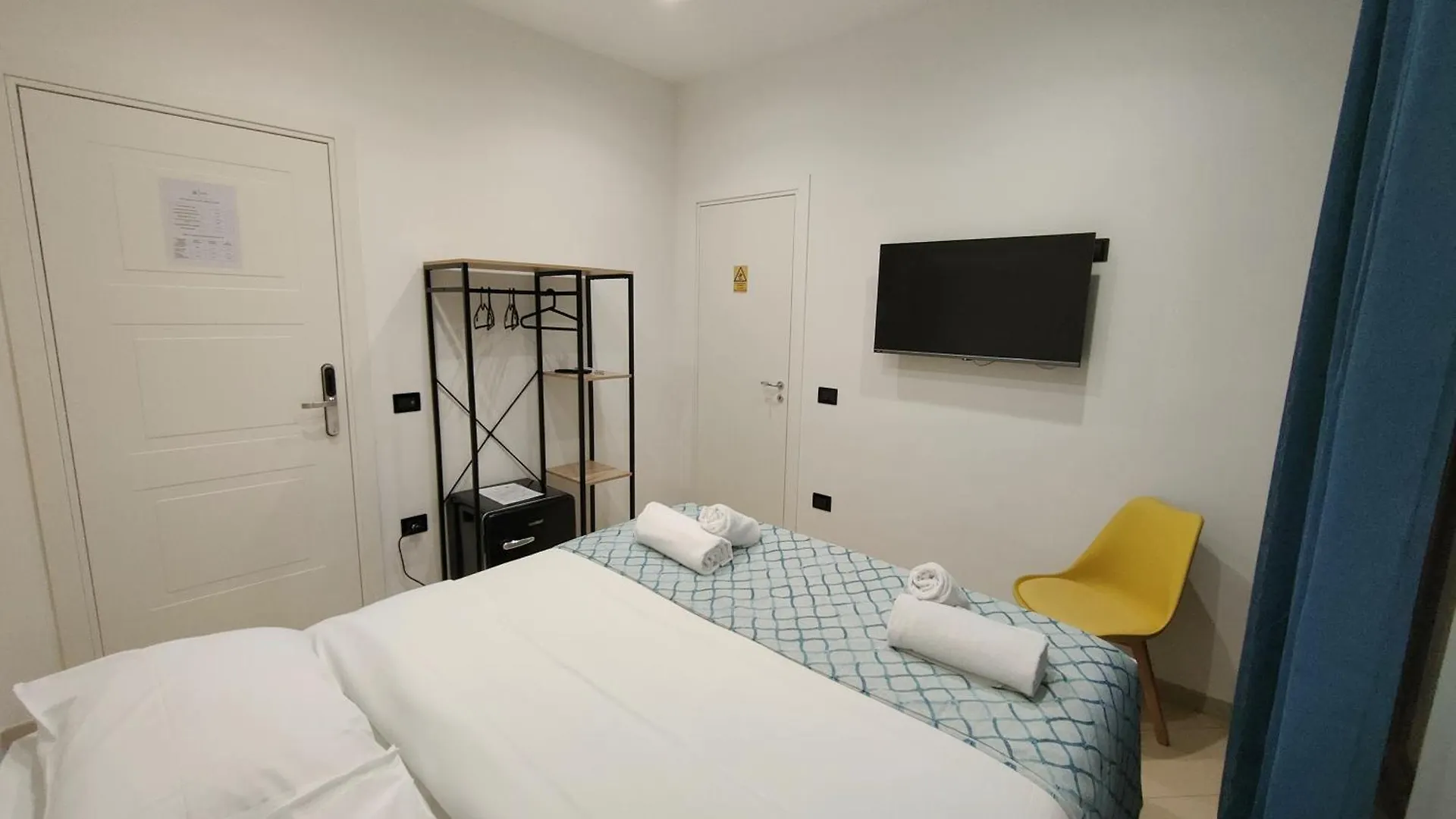 Affittacamere Sweet Rooms San Francesco Napoli