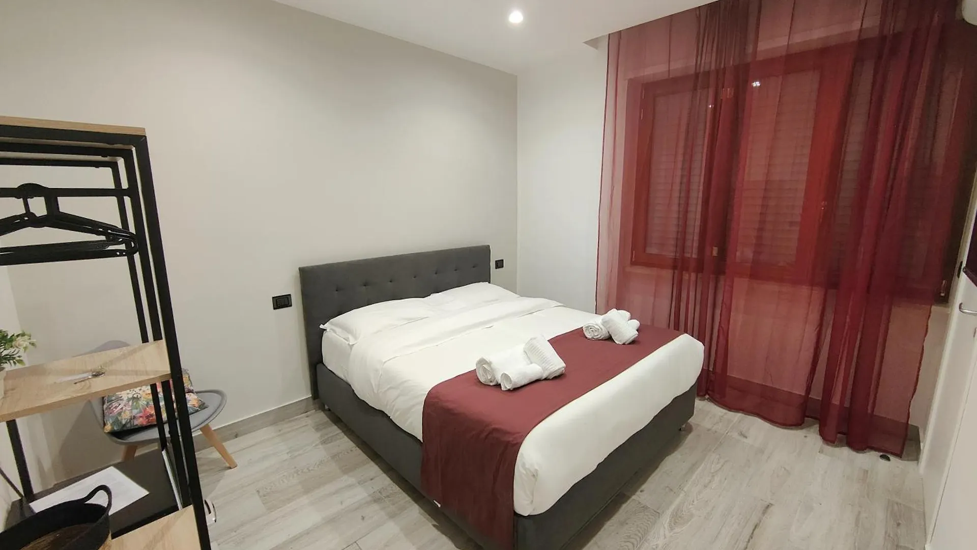 Sweet Rooms San Francesco Naples Italy